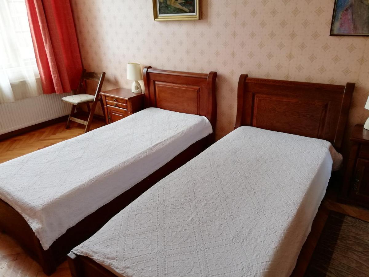 Hotel Izvora - Garden Retreat ارباناسي المظهر الخارجي الصورة